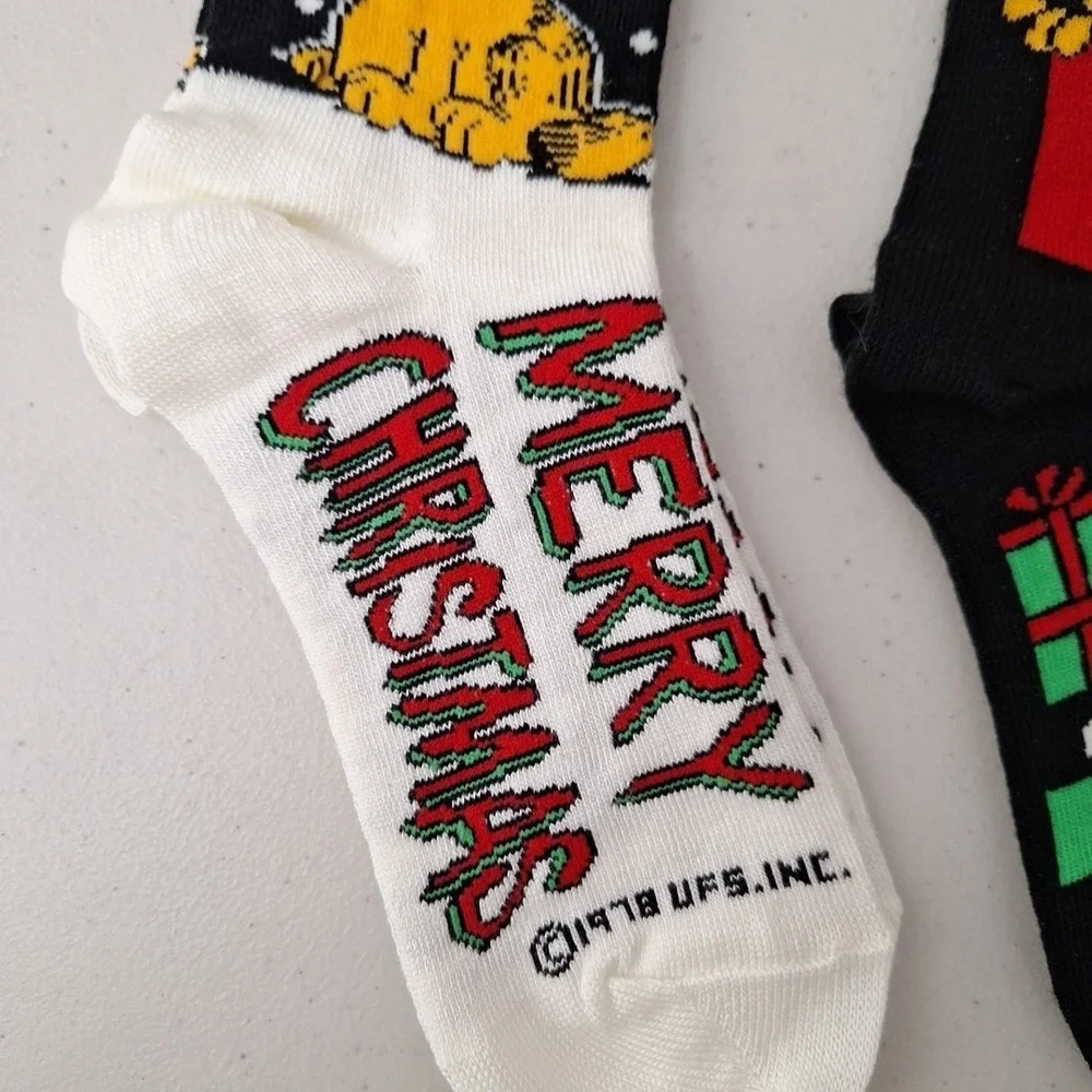 Vintage UFS 1978 GARFIELD THE CAT Women's Crew Socks Christmas Novelty NWT